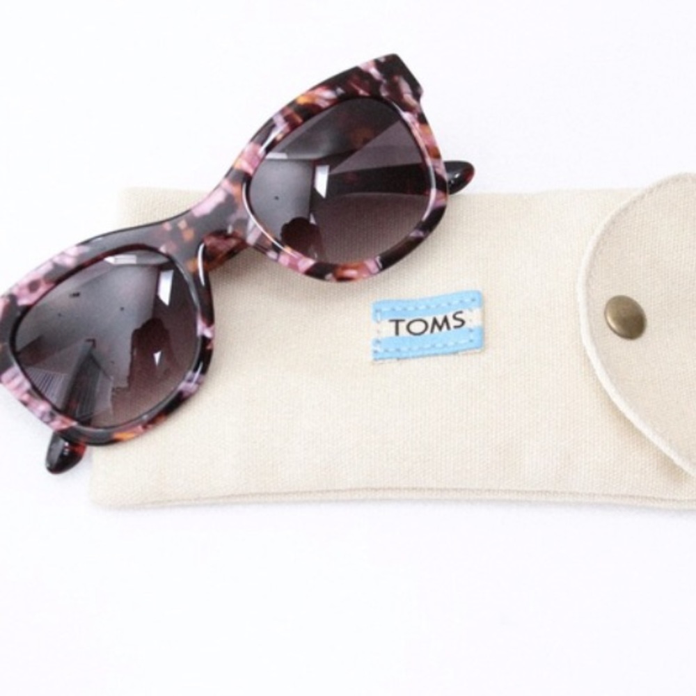 TOMS Chelsea Pink Hibiscus Sunglasses